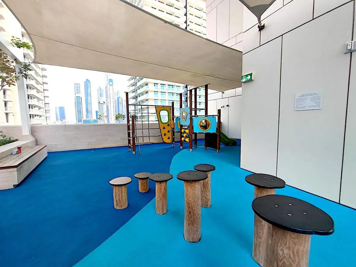Seaside Serenity: 1-Br Apartment With Beach Access Dubai United Arab Emirates